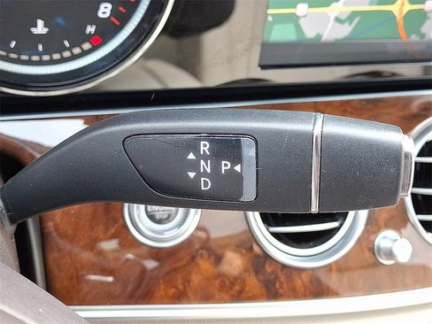 Used 2018 Mercedes-Benz E 300 E 300 image 9