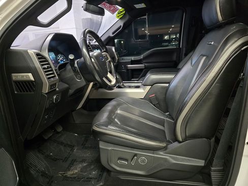Used 2018 Ford F150 Platinum w/ FX4 Off-Road Package image 20