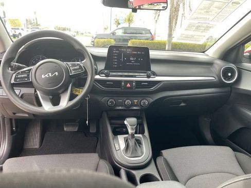 Used 2023 Kia Forte LXS image 18
