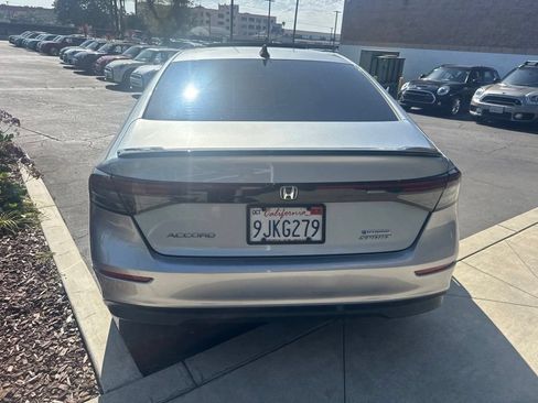 Used 2024 Honda Accord Sport image 4