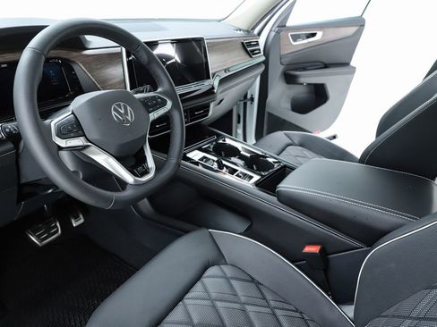 New 2026 Volkswagen Atlas SEL Premium R-Line image 58