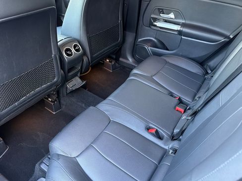 Certified 2021 Mercedes-Benz GLB 250 image 13