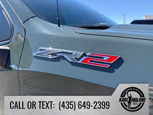 Used 2025 Chevrolet Silverado 1500 ZR2 w/ Technology Package AWD/4WD image 11