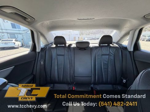 Used 2017 Audi A4 2.0T Premium image 25