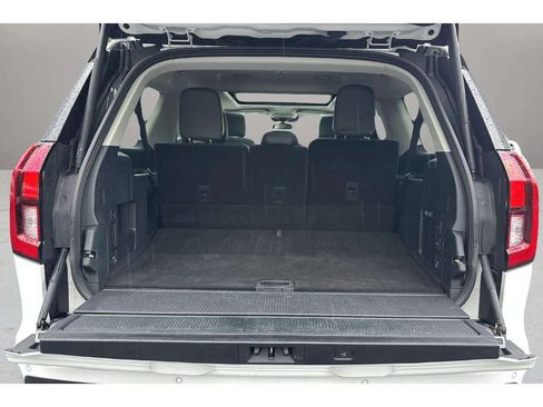 Used 2025 Ford Expedition Max Active AWD/4WD image 10
