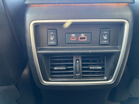 Used 2019 Nissan Murano Platinum FWD image 21