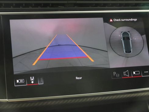 Used 2024 Audi SQ8 Premium Plus image 10