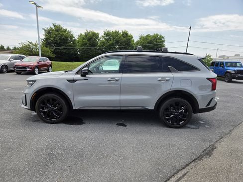Used 2022 Kia Sorento SX AWD/4WD image 13