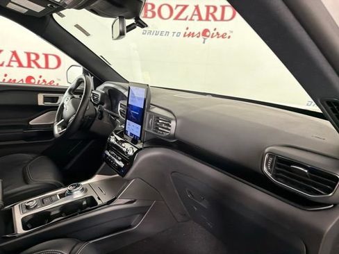 Certified 2021 Ford Explorer ST w/ Equipment Group 401A AWD/4WD image 17