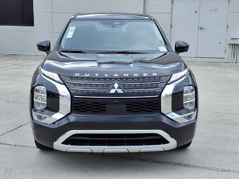 New 2025 Mitsubishi Outlander SE AWD/4WD image 6