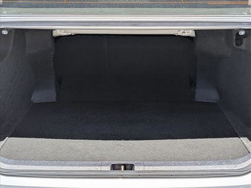 Used 2023 Toyota Camry SE FWD image 6
