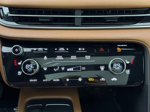 Used 2024 INFINITI QX60 Autograph w/ Cargo Package image 28