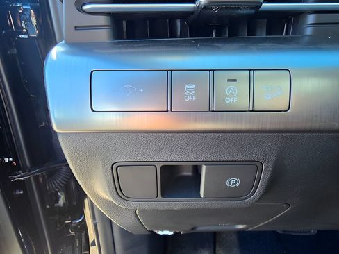 Used 2026 Hyundai Kona SE AWD/4WD image 15