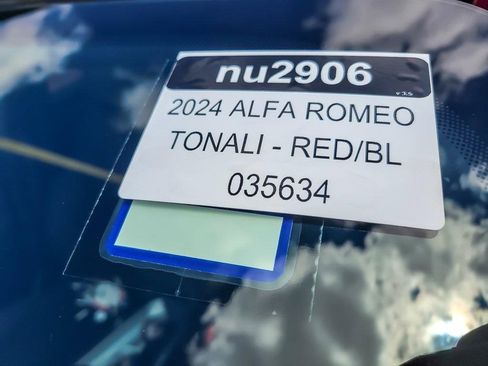 Used 2024 Alfa Romeo Tonale Ti image 27