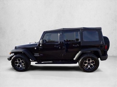 Used 2016 Jeep Wrangler Unlimited Sport image 2