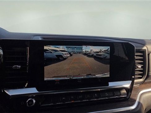 New 2026 GMC Sierra 1500 SLT w/ SLT Premium Package image 26