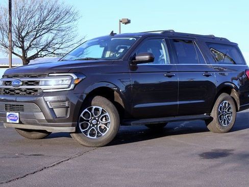 Certified 2024 Ford Expedition Max XLT image 19