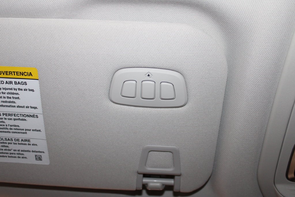 Used 2025 Lincoln Nautilus Premier AWD/4WD image 40