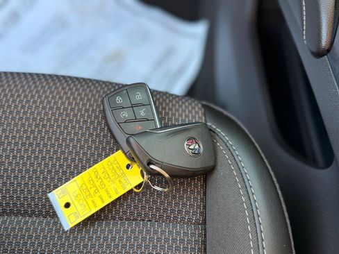 Used 2023 Buick Envision Preferred AWD/4WD image 30