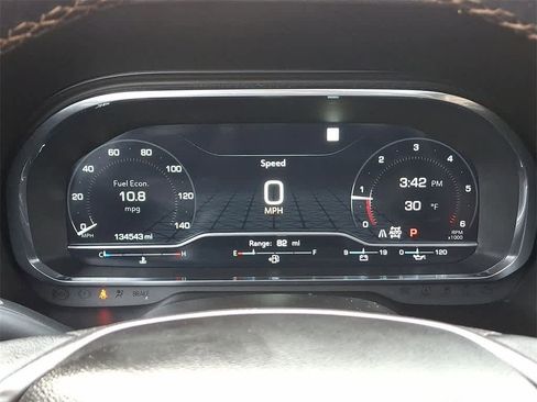 Used 2022 GMC Yukon AT4 image 13