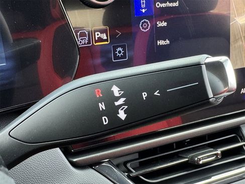 New 2026 Chevrolet Equinox EV RS image 16