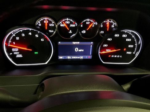 Used 2022 Chevrolet Silverado 1500 RST w/ Z71 Off-Road Package image 18