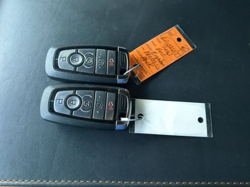Certified 2023 Ford Expedition Platinum AWD/4WD image 28