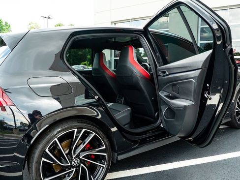 Used 2023 Volkswagen GTI Autobahn FWD image 37