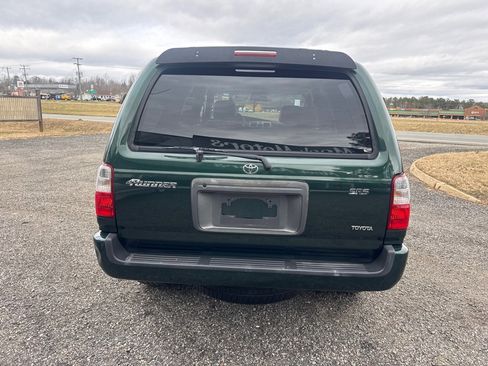 Used 2001 Toyota 4Runner SR5 image 8