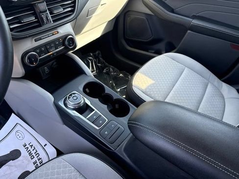 Certified 2024 Ford Escape Active FWD image 18