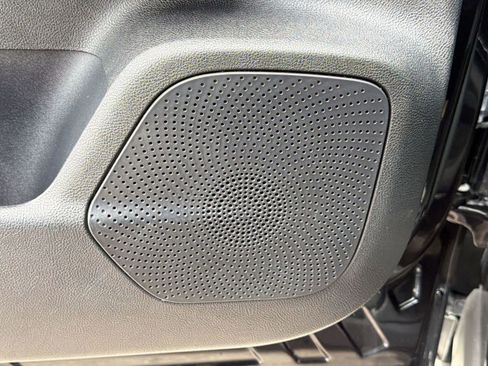 Used 2023 Lincoln Corsair FWD image 21
