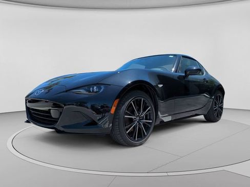 New 2026 MAZDA MX-5 Miata RF Grand Touring RWD image 8