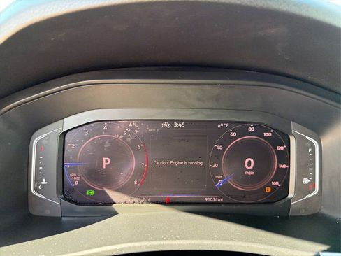 Used 2022 Volkswagen Atlas SE w/ Panoramic Sunroof Package image 17