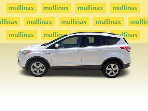 Used 2016 Ford Escape SE w/ SE Leather Comfort Package FWD image 11