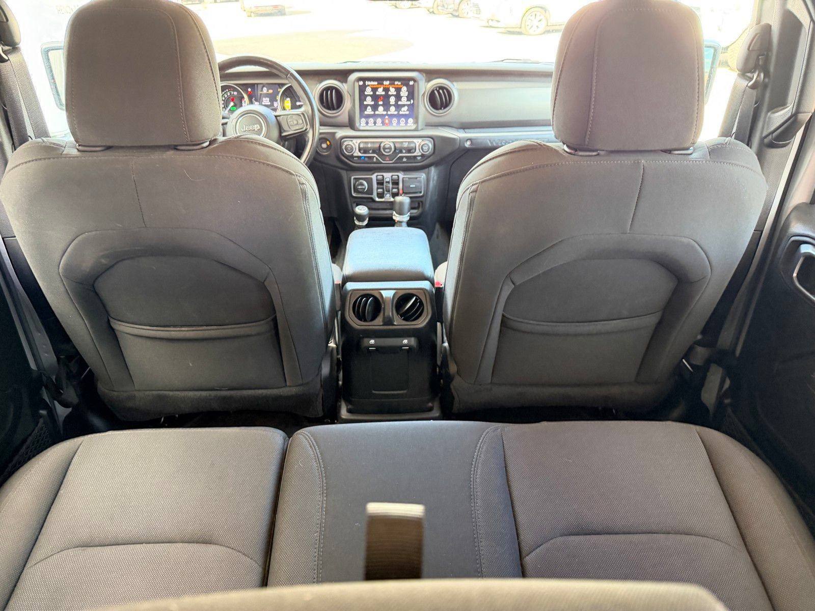 Used 2023 Jeep Wrangler Unlimited w/ Cold Weather Group AWD/4WD image 26