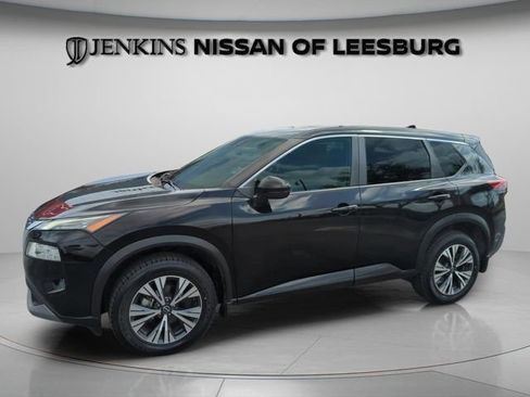 Certified 2022 Nissan Rogue SV image 13