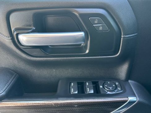 Used 2021 Chevrolet Silverado 1500 RST AWD/4WD image 11