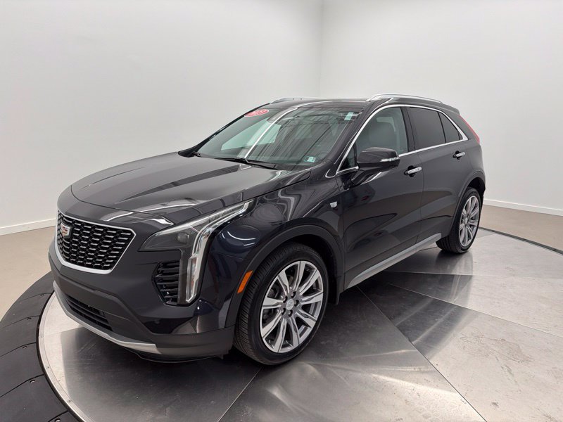 Used 2023 Cadillac XT4 Premium Luxury AWD/4WD image 7