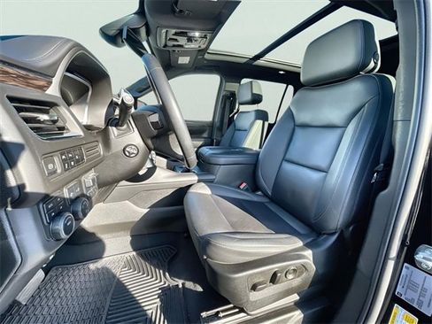 Used 2023 Chevrolet Tahoe LT w/ LT Signature Package image 21