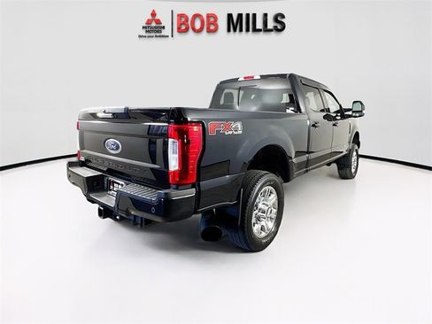 Used 2017 Ford F350 Lariat w/ Lariat Value Package image 7