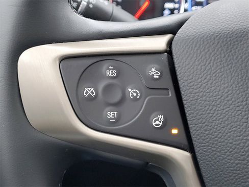 Used 2023 GMC Acadia Denali w/ Denali Ultimate Package image 25