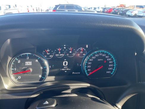 Used 2016 Chevrolet Suburban LTZ image 24