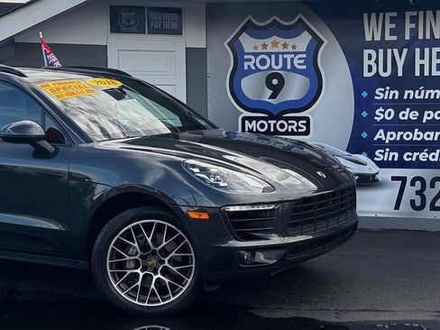 Used 2018 Porsche Macan S image 1