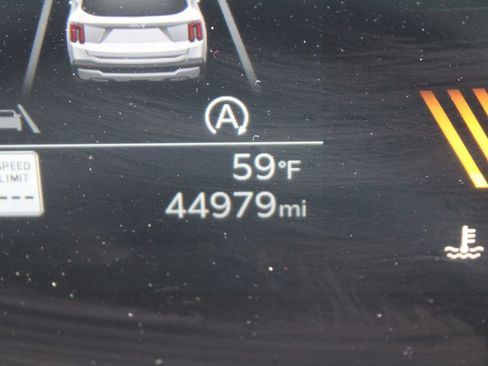 Certified 2025 Kia Sorento S w/ Panoramic Sunroof Package image 30