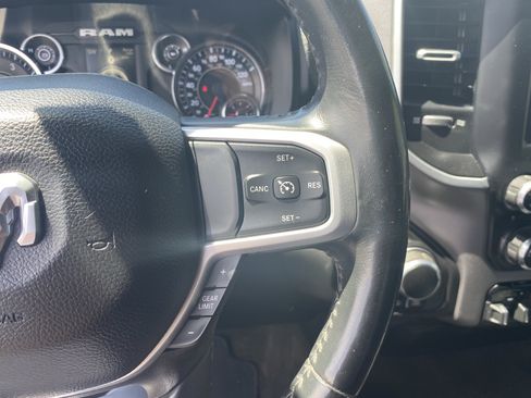 Used 2023 RAM 1500 Big Horn AWD/4WD image 12