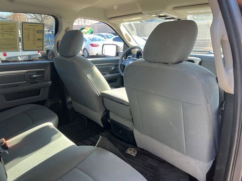 Certified 2020 RAM 1500 Classic SLT image 24