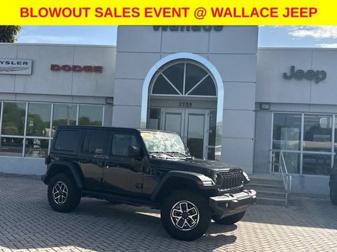 Used 2026 Jeep Wrangler Unlimited Rubicon w/ Technology Group AWD/4WD image 1