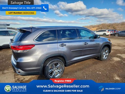 Used 2019 Toyota Highlander Limited Platinum image 3