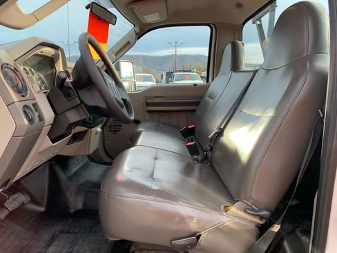 Used 2010 Ford F250 XL image 10