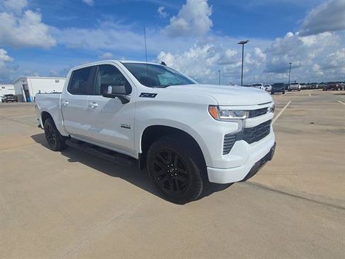 Used 2026 Chevrolet Silverado 1500 RST AWD/4WD image 3